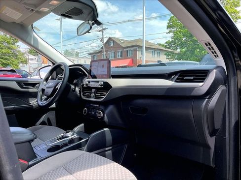 Used 2022 Ford Escape SE AWD/4WD image 14