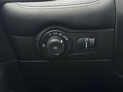 Used 2022 Dodge Durango Citadel image 33