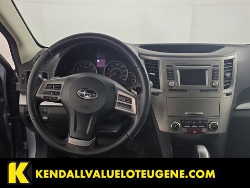 Used 2014 Subaru Outback 2.5i Premium AWD/4WD image 12