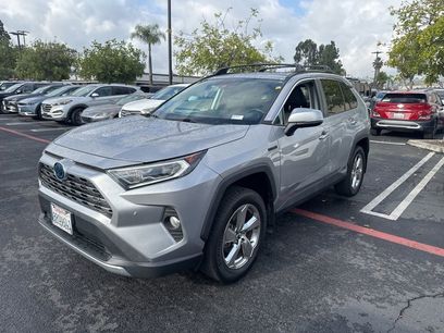 Used 2020 Toyota RAV4 Limited w/ Carpet Mat Package