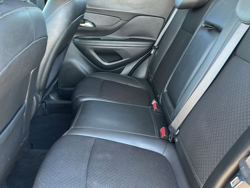 Used 2018 Buick Encore Preferred image 18