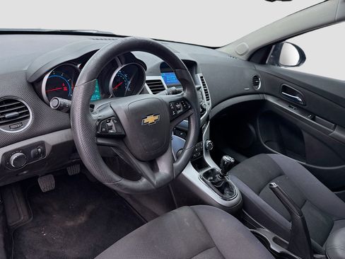 Used 2015 Chevrolet Cruze LT image 7