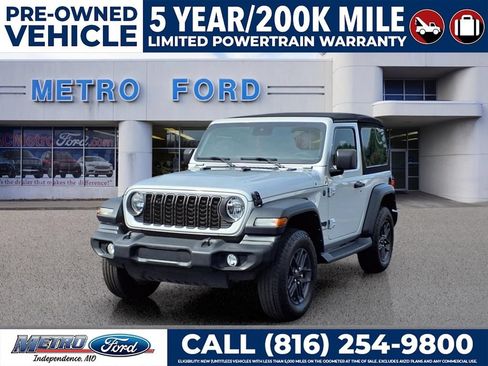 Used 2024 Jeep Wrangler Sport AWD/4WD image 7
