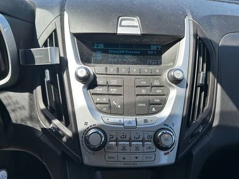 Used 2013 Chevrolet Equinox LS image 9