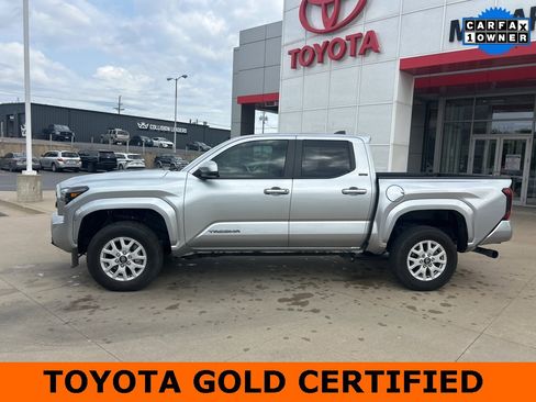 Certified 2024 Toyota Tacoma SR5 image 9