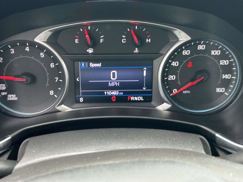 Used 2019 Chevrolet Equinox LT w/ LPO, Blackout Package image 21