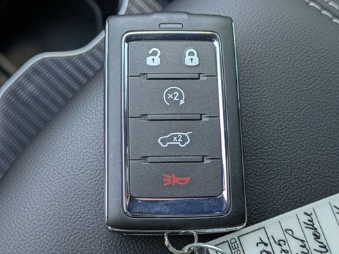 New 2025 Jeep Grand Cherokee Altitude image 26