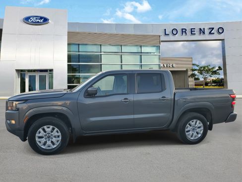 Used 2022 Nissan Frontier SV image 8