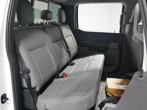 New 2026 Ford F450 XL w/ XL Chrome Package image 27