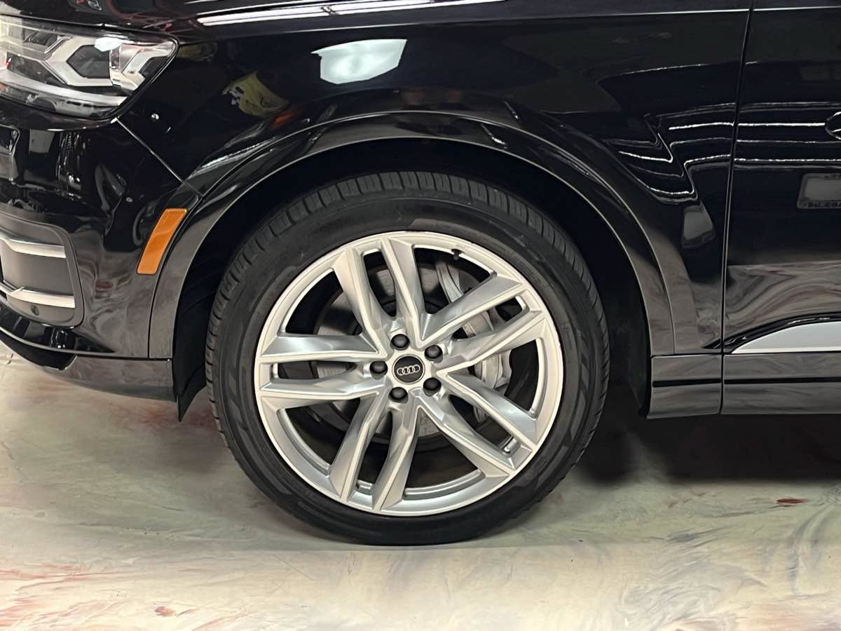 Used 2018 Audi Q7 3.0T Premium Plus AWD/4WD image 36