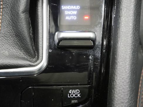 Used 2022 Jeep Compass Limited w/ Sun and Sound Group AWD/4WD image 21