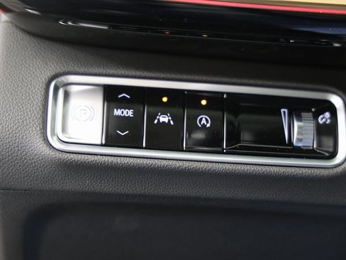 New 2025 Buick Envision Avenir image 28