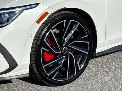 Used 2024 Volkswagen GTI Autobahn image 29