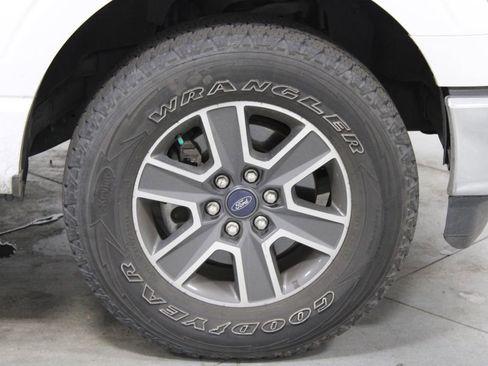 Used 2022 Ford F150 XLT AWD/4WD image 13