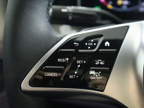 New 2026 Mercedes-Benz C 300 Sedan image 12