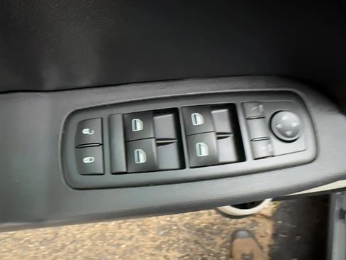 Used 2009 Dodge Journey SXT image 11