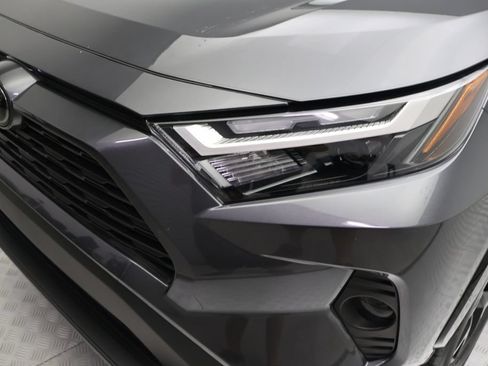 Certified 2025 Toyota RAV4 XLE w/ Convenience Package FWD image 3