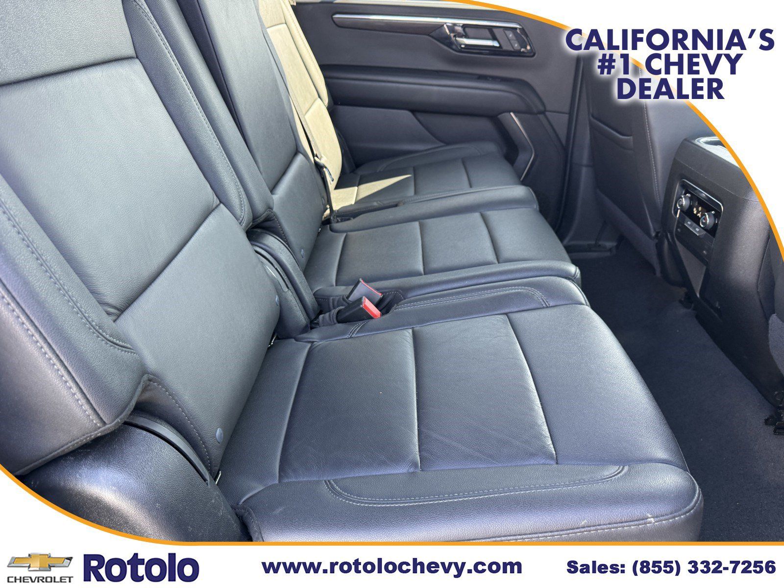 Used 2025 Chevrolet Suburban LT AWD/4WD image 10