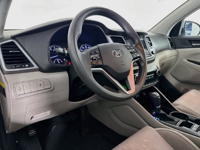 Used 2017 Hyundai Tucson SE w/ SE Popular Package 02 AWD/4WD image 19