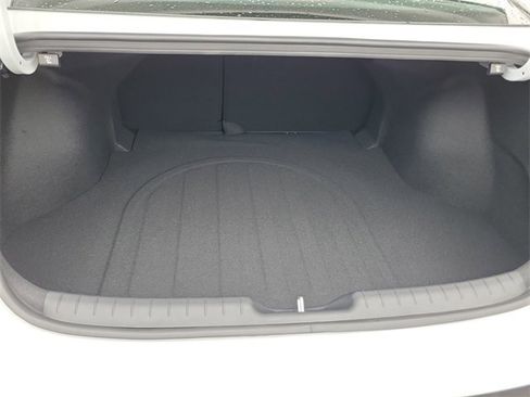 New 2026 Hyundai Elantra SEL Sport Premium image 22