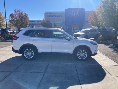 Certified 2025 Honda CR-V EX image 5