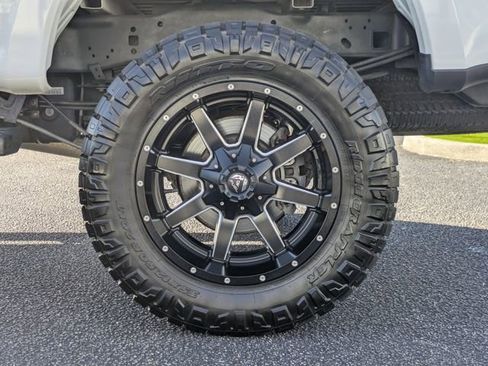 Used 2018 Ford F250 XLT image 10