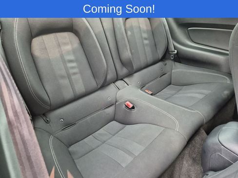 Used 2018 Ford Mustang GT RWD image 12