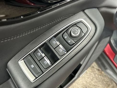 Certified 2025 Subaru Outback Limited AWD/4WD image 16