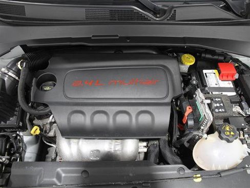 Used 2022 Jeep Compass Latitude w/ Sun and Sound Group image 21