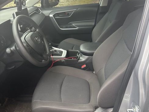 Certified 2024 Toyota RAV4 LE image 4