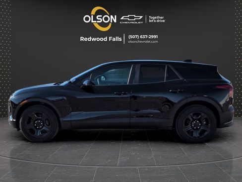 Used 2024 Chevrolet Blazer EV AWD Police image 2