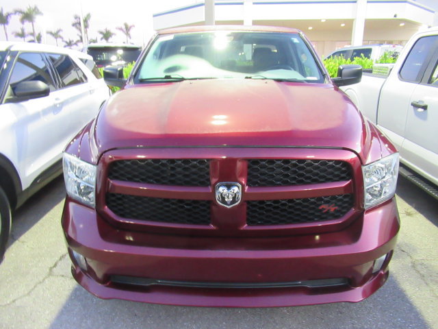 Used 2017 RAM 1500 Express RWD image 2