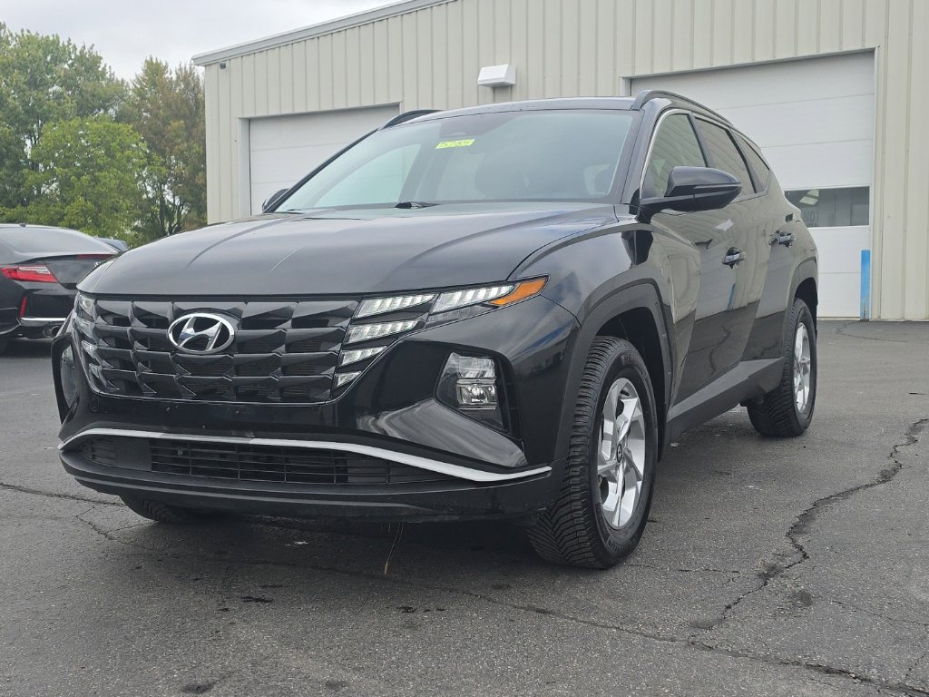 Used 2022 Hyundai Tucson SEL w/ Winter Package AWD/4WD image 3