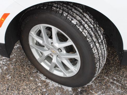 Certified 2023 Chevrolet Equinox LT image 17