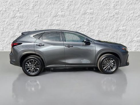 Used 2025 Lexus NX 250 FWD w/ Towing Package (2000 Lbs) image 2