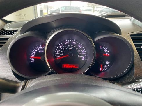 Used 2011 Kia Soul + image 19