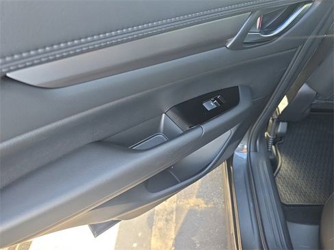 Used 2025 MAZDA CX-5 AWD 2.5 S w/ Select Package image 10