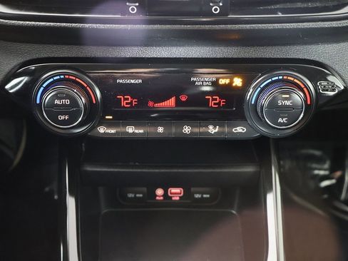 Used 2019 Kia Forte S image 38