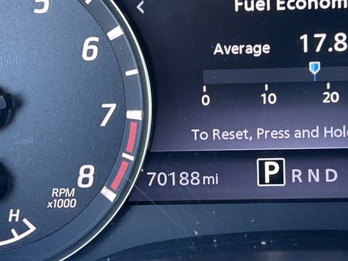 Used 2022 Nissan Frontier SV image 28