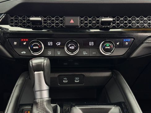 Certified 2023 Honda Accord Touring image 21