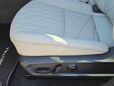 New 2026 Nissan Sentra SL w/ Floor Mat Package FWD image 28