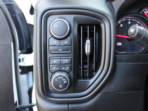 Used 2024 Chevrolet Silverado 2500 W/T w/ WT/CX Safety Package AWD/4WD image 35