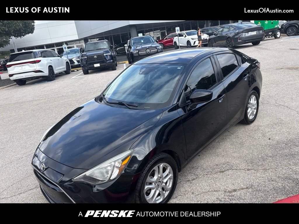 Used 2017 Toyota Yaris iA FWD image 1