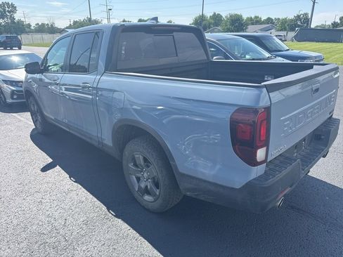 Used 2025 Honda Ridgeline TrailSport image 6