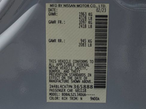 Used 2023 Nissan Altima 2.5 SR FWD image 38