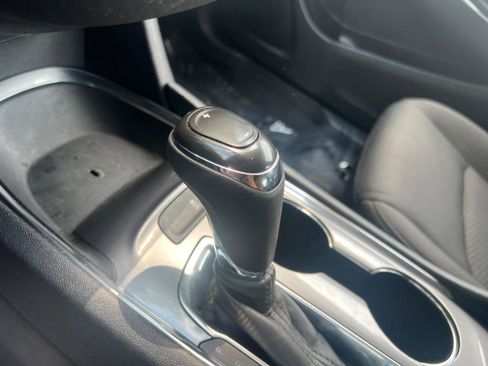 Used 2019 Chevrolet Malibu LT image 20