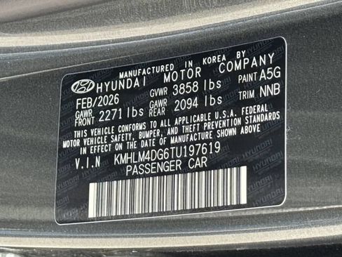 New 2026 Hyundai Elantra Sport FWD image 32