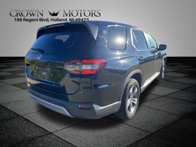 Used 2023 Honda Pilot EX-L image 11