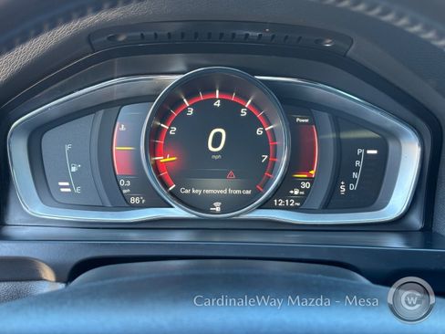 Used 2018 Volvo S60 T5 Dynamic w/ Vision Package image 31