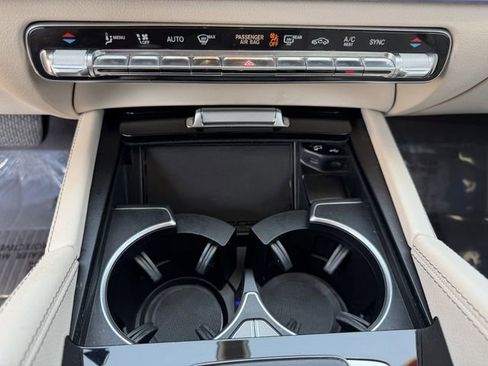 Used 2020 Mercedes-Benz GLE 350 4MATIC w/ 3rd Row Seat Package image 22